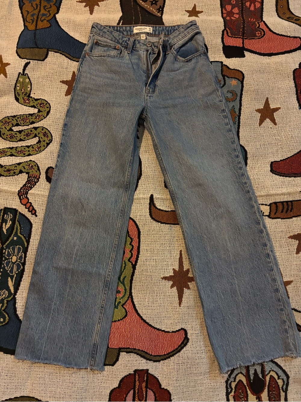 Abercrombie & Fitch The 90s Relaxed High Rise Jean - Curve Love